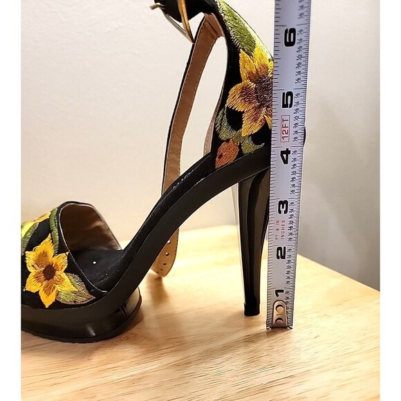 NWOB Hikal Bolom Handmade Floral Embroidered Stiletto Heels From Mexico Sz 7 US - Picture 8 of 12